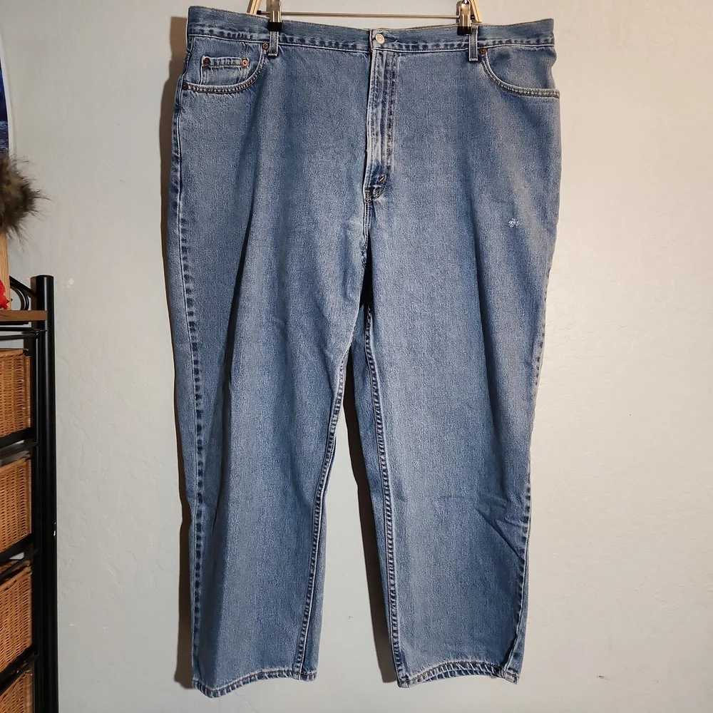 LEVI'S 560 Comfort Fit 48 Lightly Distressed Jeans